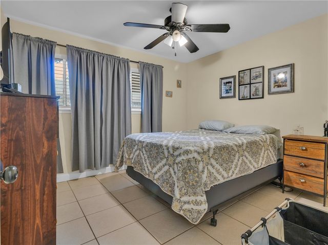 2052 Hidden Lake Ave, Corpus Christi, TX 78412