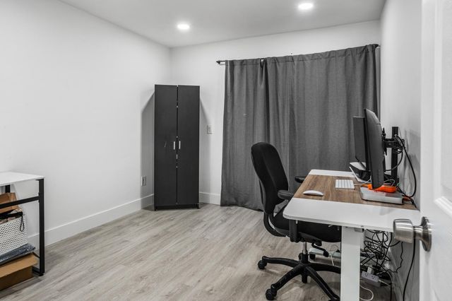 23284 SW 53rd Avenue D, Boca Raton, FL 33433