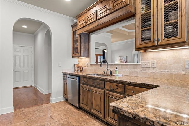 13468 Maple Leaf, Northport, AL 35475