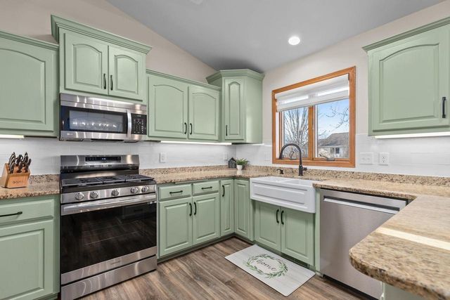 W5609 JOCHMANN DRIVE, Appleton, WI 54915