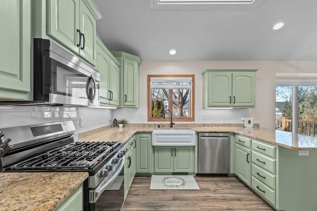 W5609 JOCHMANN DRIVE, Appleton, WI 54915