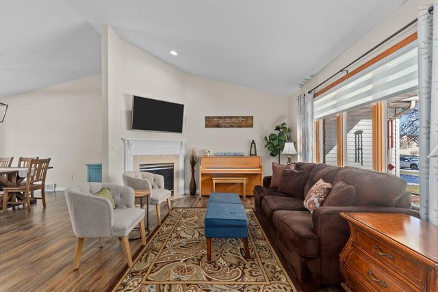 W5609 JOCHMANN DRIVE, Appleton, WI 54915