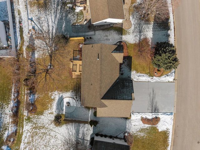 W5609 JOCHMANN DRIVE, Appleton, WI 54915