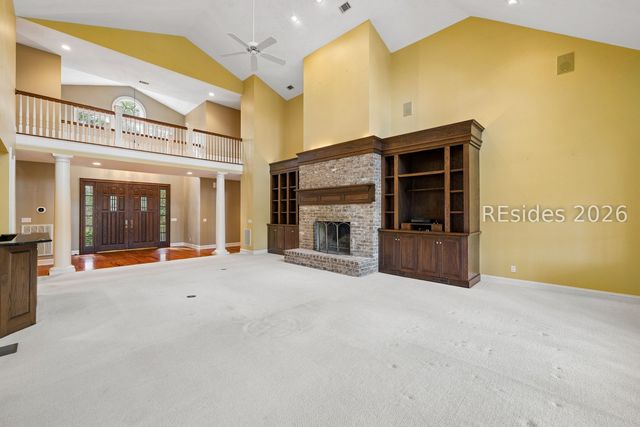 11 Retreat Dr, Bluffton, SC 29910