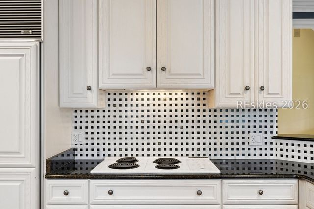 11 Retreat Dr, Bluffton, SC 29910