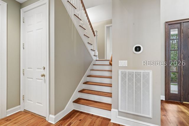 11 Retreat Dr, Bluffton, SC 29910