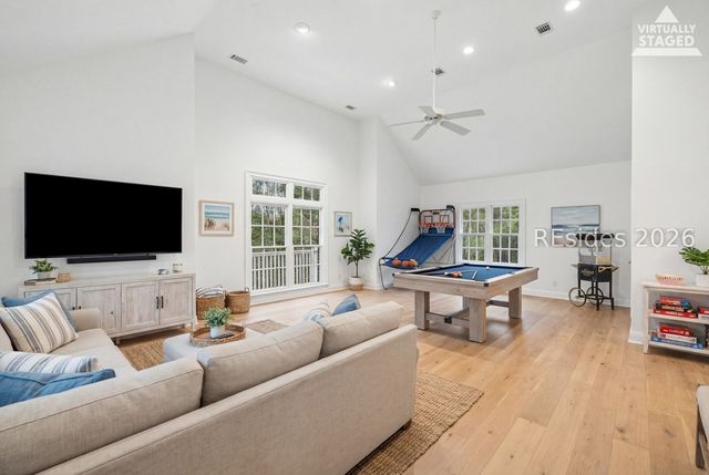 11 Retreat Dr, Bluffton, SC 29910