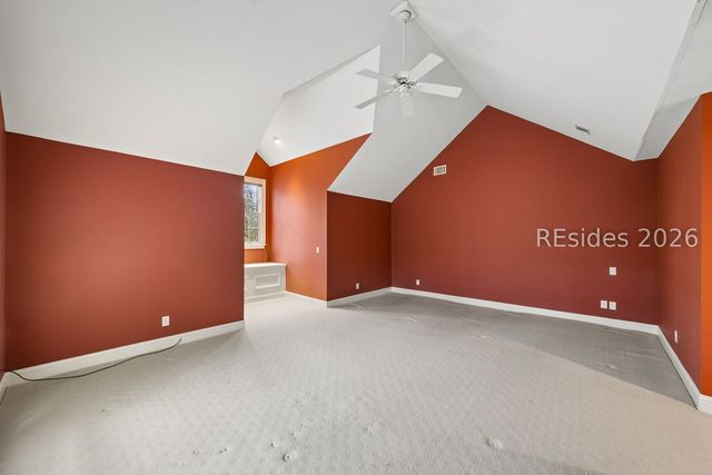 11 Retreat Dr, Bluffton, SC 29910