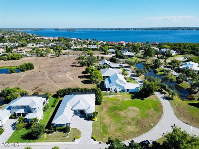 6057 Marsh Point LN, North Fort Myers, FL 33917