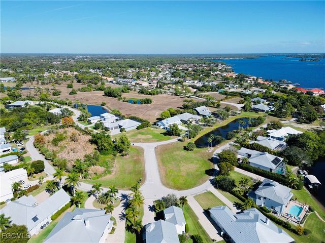 6057 Marsh Point LN, North Fort Myers, FL 33917