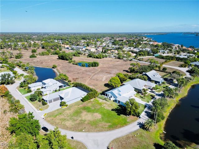 6057 Marsh Point LN, North Fort Myers, FL 33917