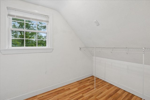 2 Carroll Circle, Derry, NH 03038