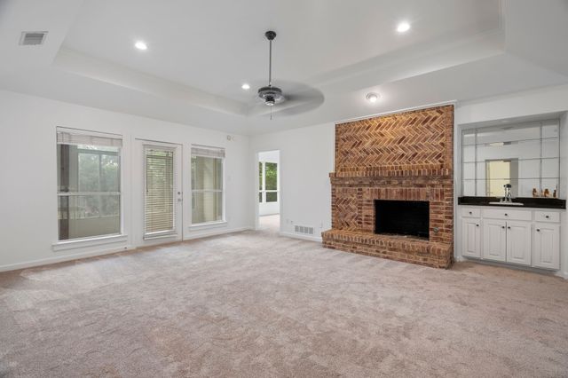 2113 Valley View Drive, Cedar Hill, TX 75104