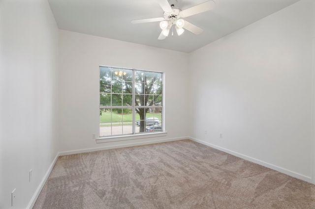 2113 Valley View Drive, Cedar Hill, TX 75104