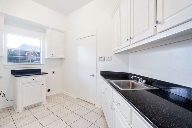 2113 Valley View Drive, Cedar Hill, TX 75104