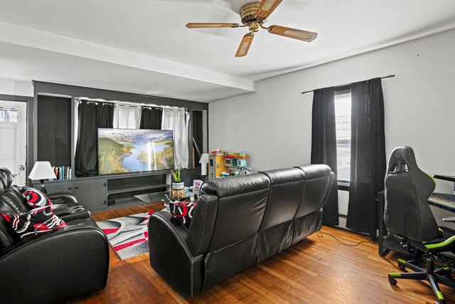 65 Green Avenue, Southbridge, MA 01550