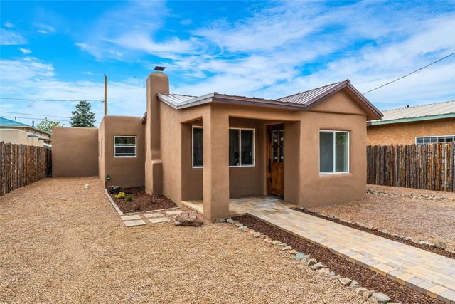 630 Alicia Street, Santa Fe, NM 87505