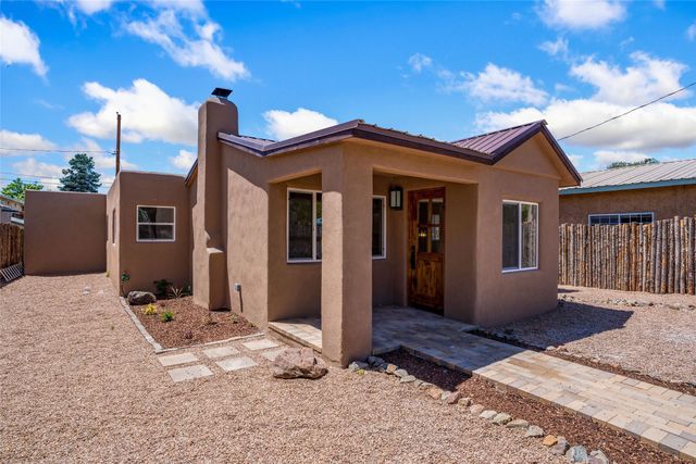 630 Alicia Street, Santa Fe, NM 87505