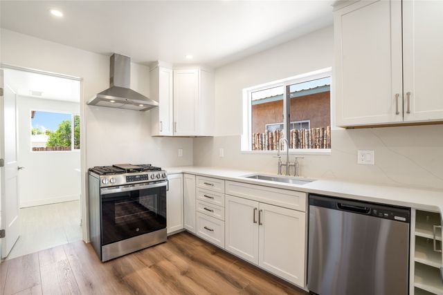 630 Alicia Street, Santa Fe, NM 87505