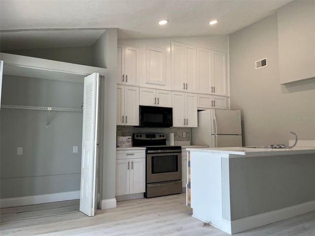 7706 CITRUS FIELD COURT, Tampa, FL 33625