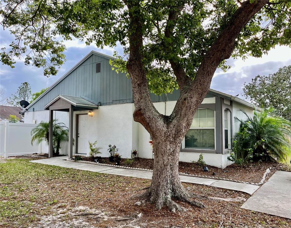 7706 CITRUS FIELD COURT, Tampa, FL 33625