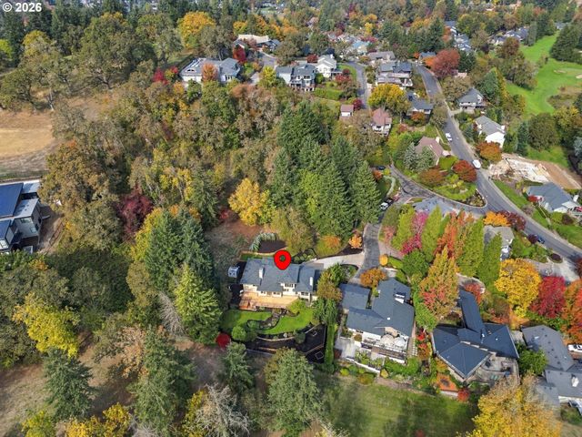 541 SPYGLASS Dr, Eugene, OR 97401