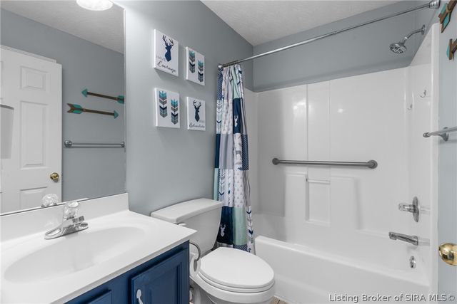 5503 Sky Ridge Road, Charlestown, IN 47111