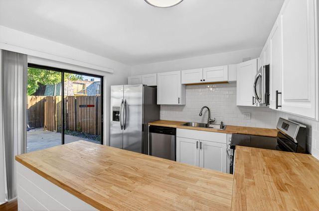 198 Lake Arbor Drive, Palm Springs, FL 33461