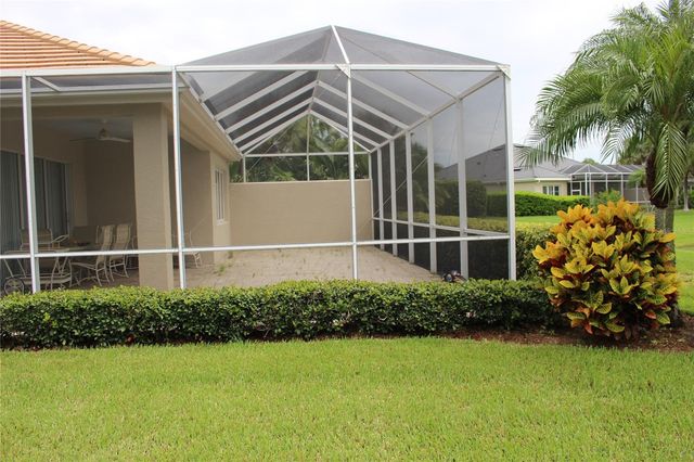 5215 97TH STREET E, Bradenton, FL 34211