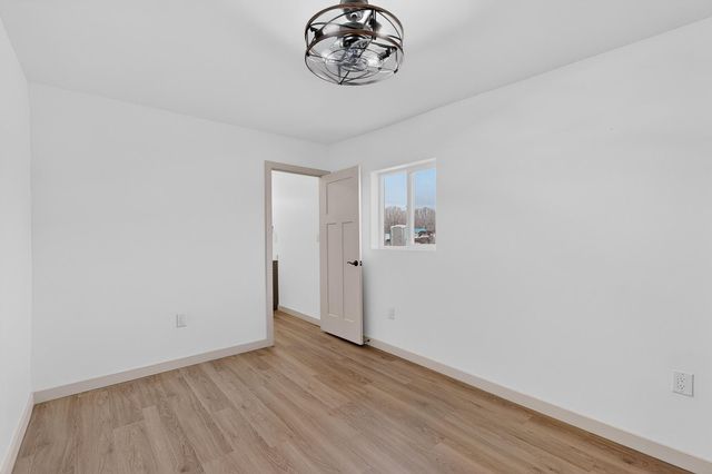 1067 Highway 314 NW, Los Lunas, NM 87031