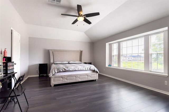 21039 Vista Trail Court, Houston, TX 77073