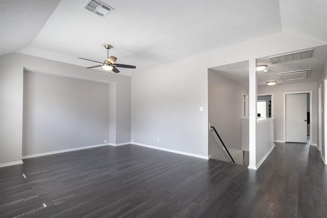 21039 Vista Trail Court, Houston, TX 77073