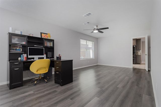 21039 Vista Trail Court, Houston, TX 77073