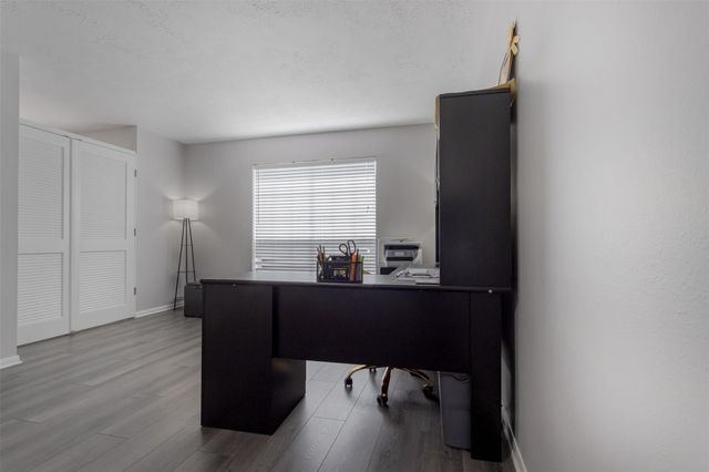 21039 Vista Trail Court, Houston, TX 77073