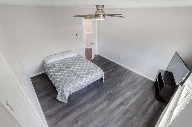 21039 Vista Trail Court, Houston, TX 77073