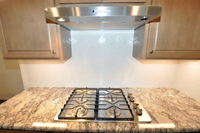 3701 Pedregal Road, League City, TX 77539