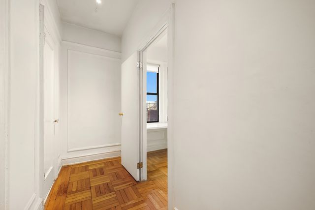 535 W 110th St Apt 10J, New York City, NY 10025