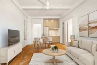 535 W 110th St Apt 10J, New York City, NY 10025