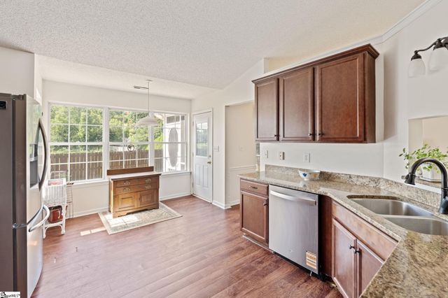 5 Raintree Cove Drive, Taylors, SC 29687