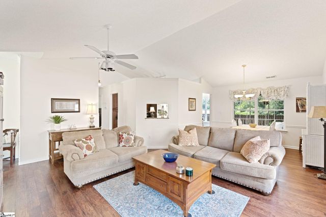 5 Raintree Cove Drive, Taylors, SC 29687