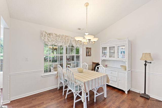 5 Raintree Cove Drive, Taylors, SC 29687