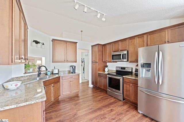 5 Raintree Cove Drive, Taylors, SC 29687