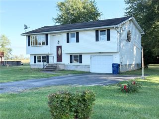 10 Peterman Road, Seneca Falls, NY 13148