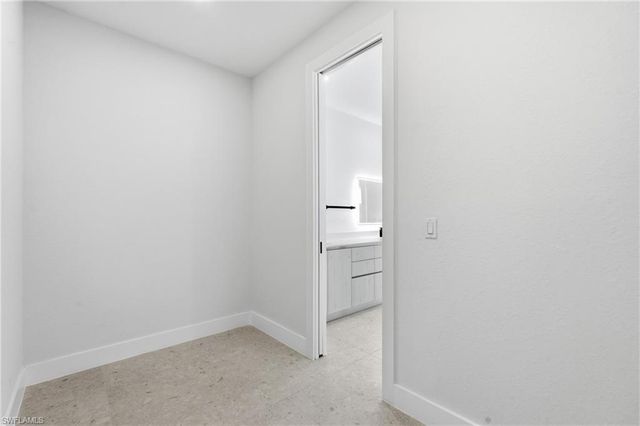 321 NE 15th TER, Cape Coral, FL 33909