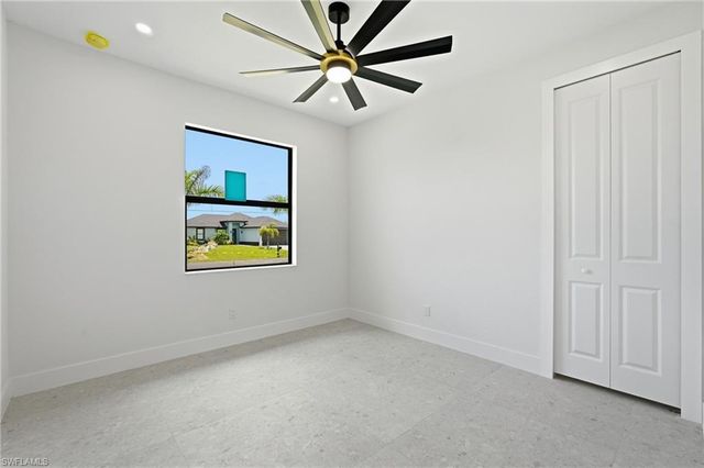 321 NE 15th TER, Cape Coral, FL 33909