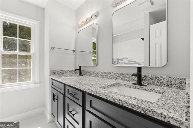 610 Adam Circle, Woodstock, GA 30188