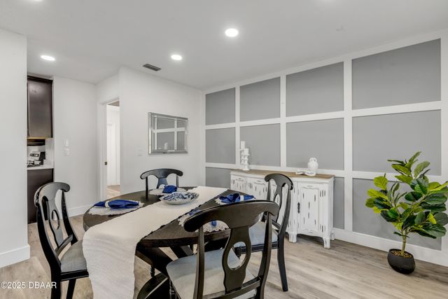 2 Red Cedar Court, Ormond Beach, FL 32174