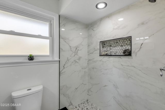 2 Red Cedar Court, Ormond Beach, FL 32174