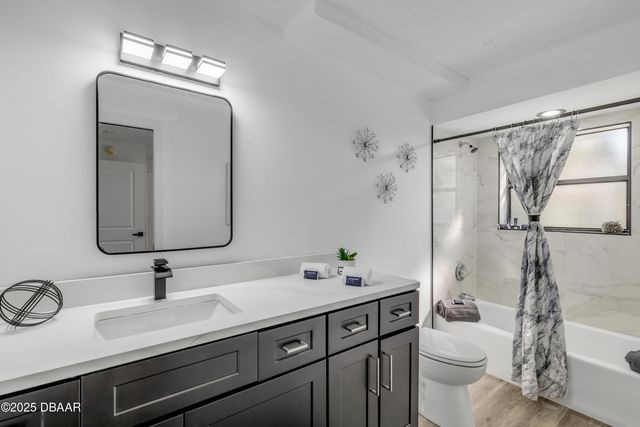 2 Red Cedar Court, Ormond Beach, FL 32174