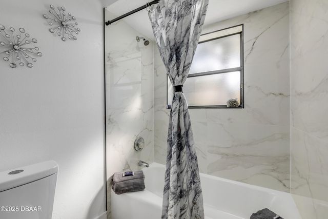 2 Red Cedar Court, Ormond Beach, FL 32174